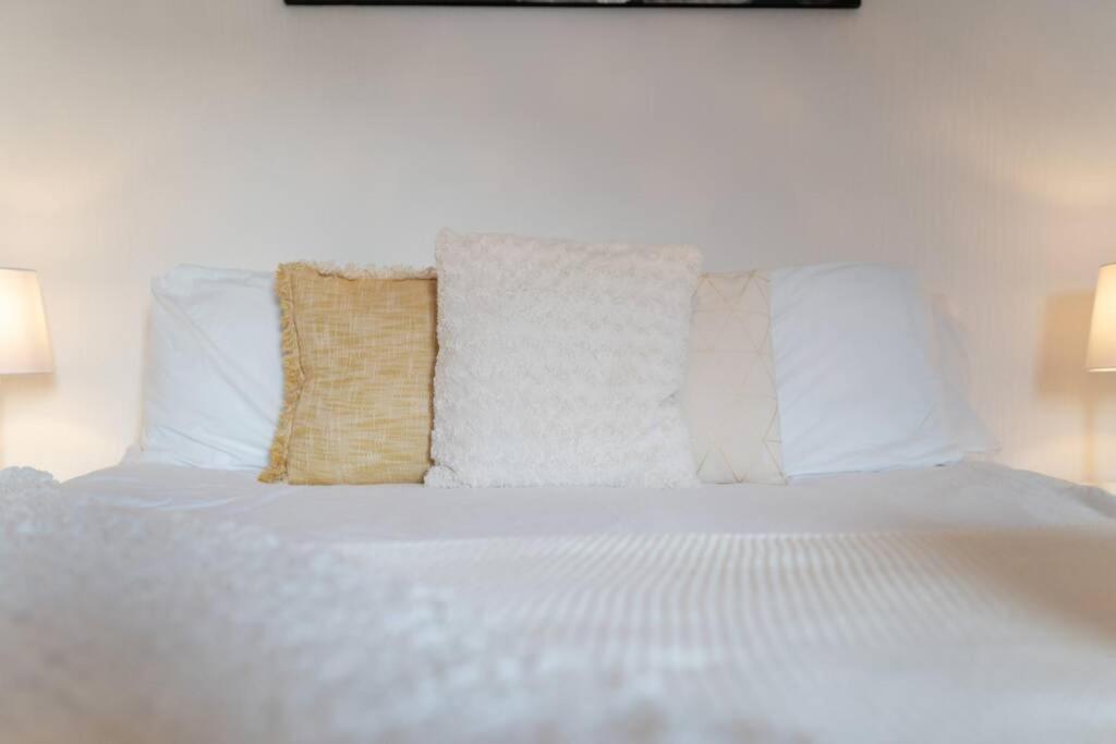 Phenix Central - Huge 3 Bed, Super Equipped Apartment. Cardiff Esterno foto