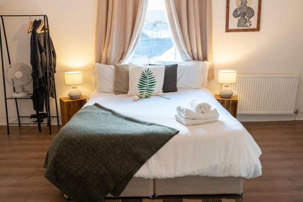 Phenix Central - Huge 3 Bed, Super Equipped Apartment. Cardiff Esterno foto