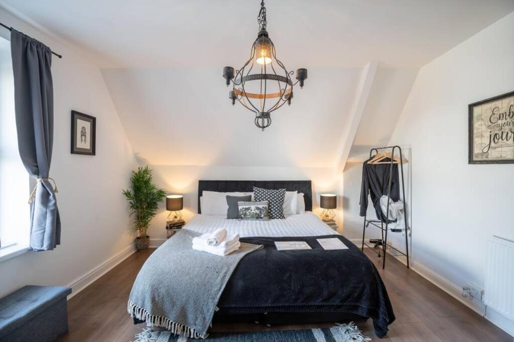 Phenix Central - Huge 3 Bed, Super Equipped Apartment. Cardiff Esterno foto