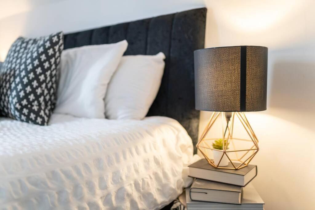 Phenix Central - Huge 3 Bed, Super Equipped Apartment. Cardiff Esterno foto