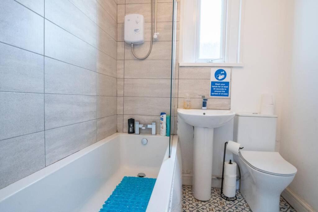 Phenix Central - Huge 3 Bed, Super Equipped Apartment. Cardiff Esterno foto